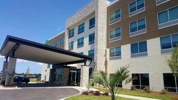 Holiday Inn Express - North Augusta image 1